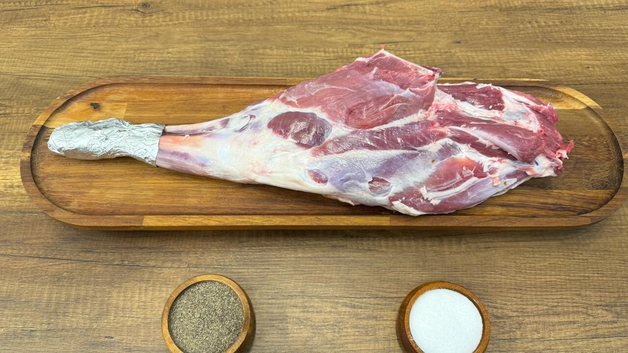 فخذ خاروف بعضم ني